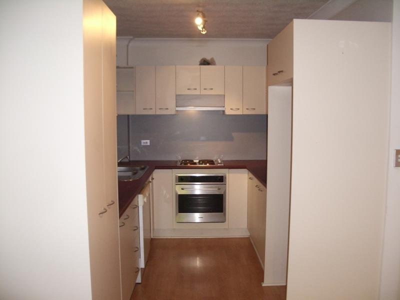 2/89 Nudgee Road, Hamilton QLD 4007