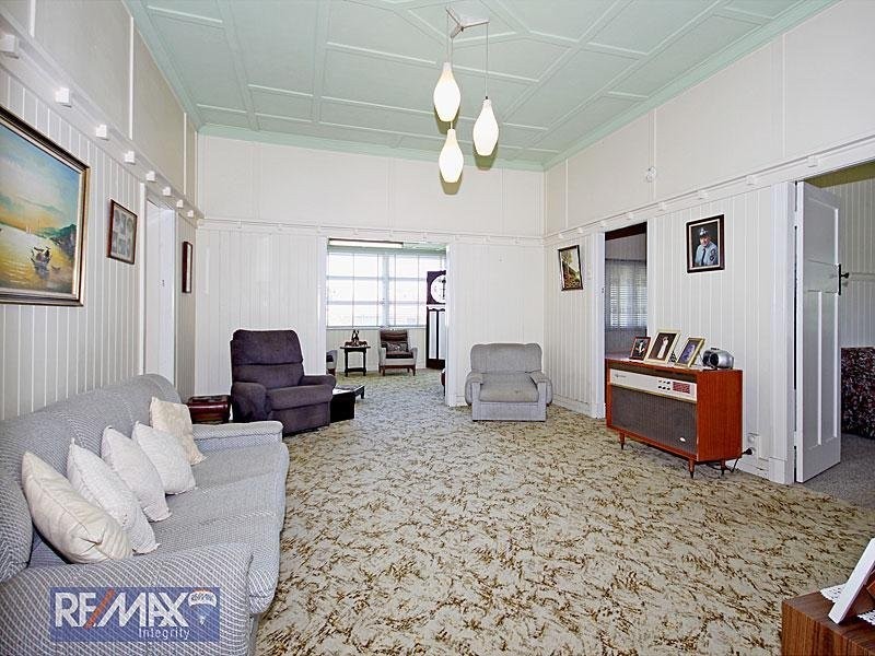 8 Bourne Street, Clayfield QLD 4011