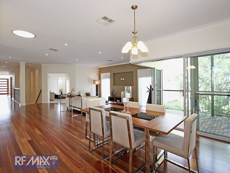 23 Rawson Street, Wooloowin QLD 4030