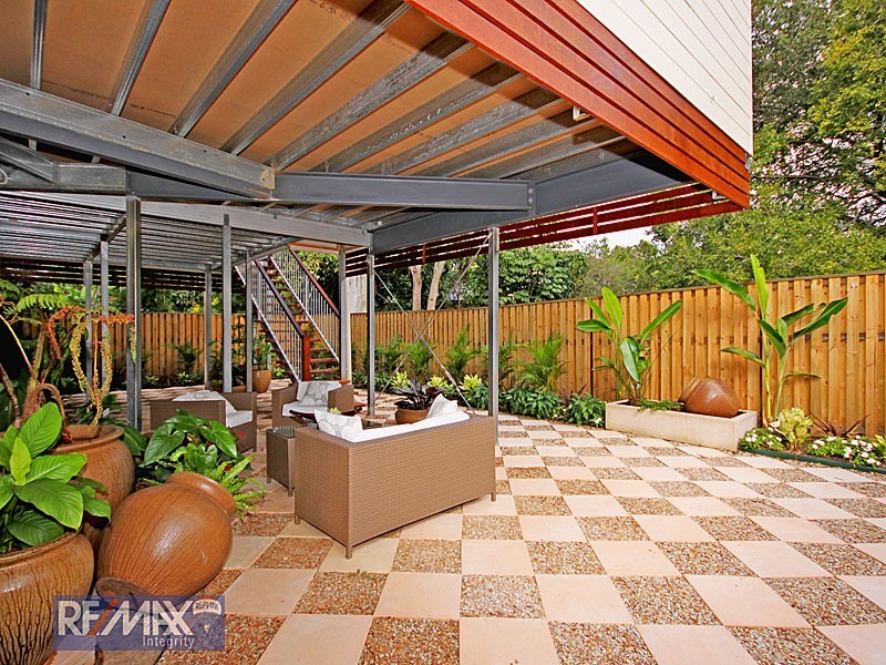 23 Rawson Street, Wooloowin QLD 4030