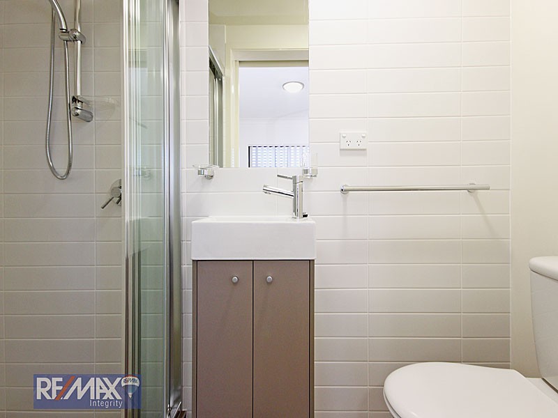 2/9 Alice Street, Kedron QLD 4031