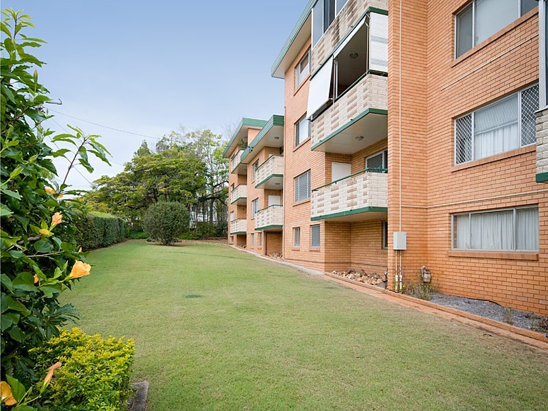Clayfield QLD 4011