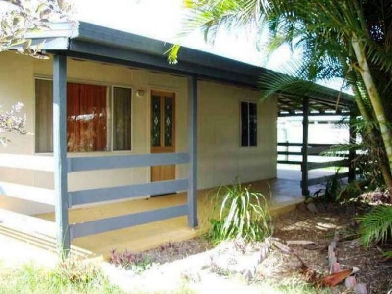 9 Prince Street, Beachmere QLD 4510