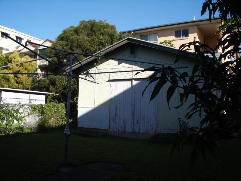 46 Buckland Road, Nundah QLD 4012