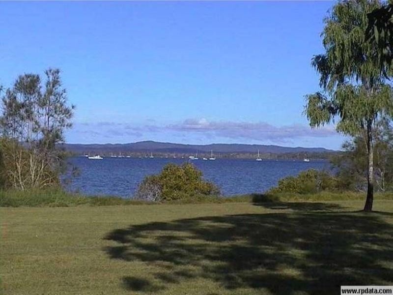 44 Esplanade, Tin Can Bay QLD 4580