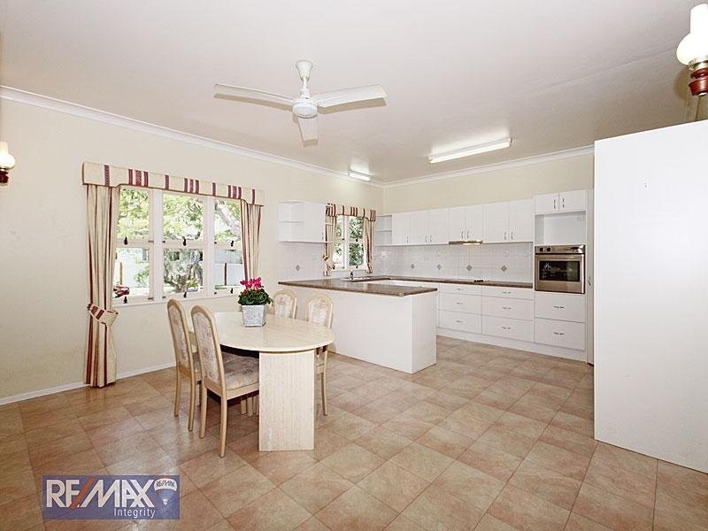 39 Westbrook Street, Woody Point QLD 4019