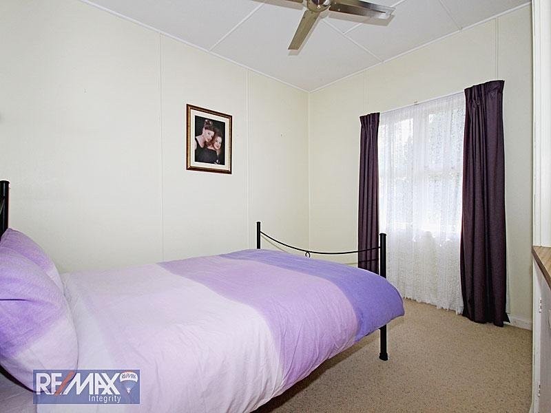 39 Westbrook Street, Woody Point QLD 4019