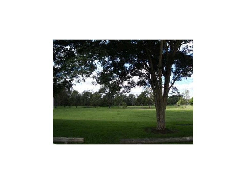 64 Sixth Avenue, Kedron QLD 4031