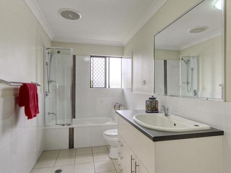 3/130 York Street, Nundah QLD 4012