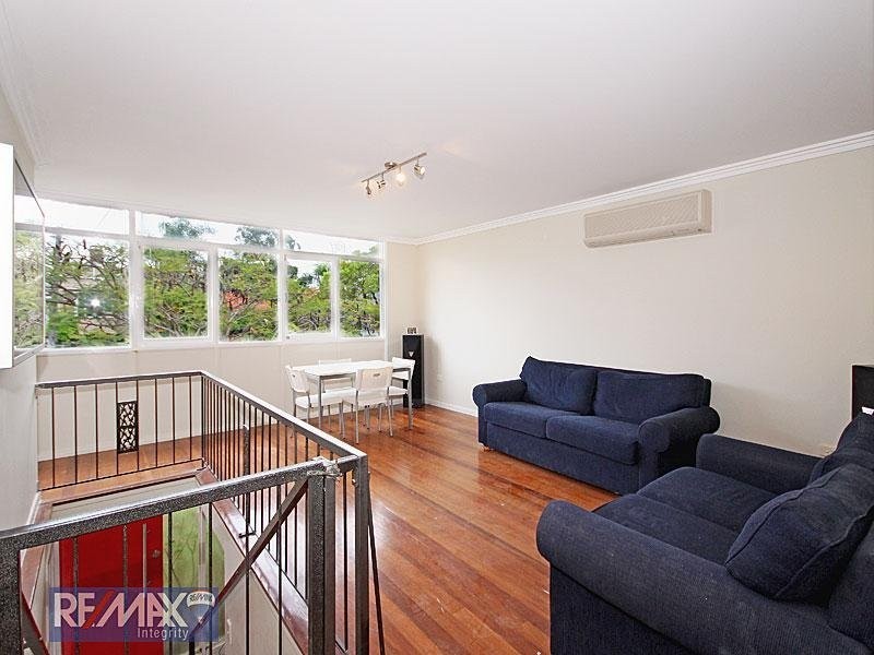 28 Winifred Street, Clayfield QLD 4011
