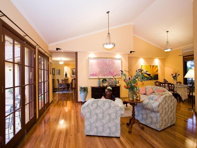 22 Cheltenham Close, Sunnybank Hills QLD 4109