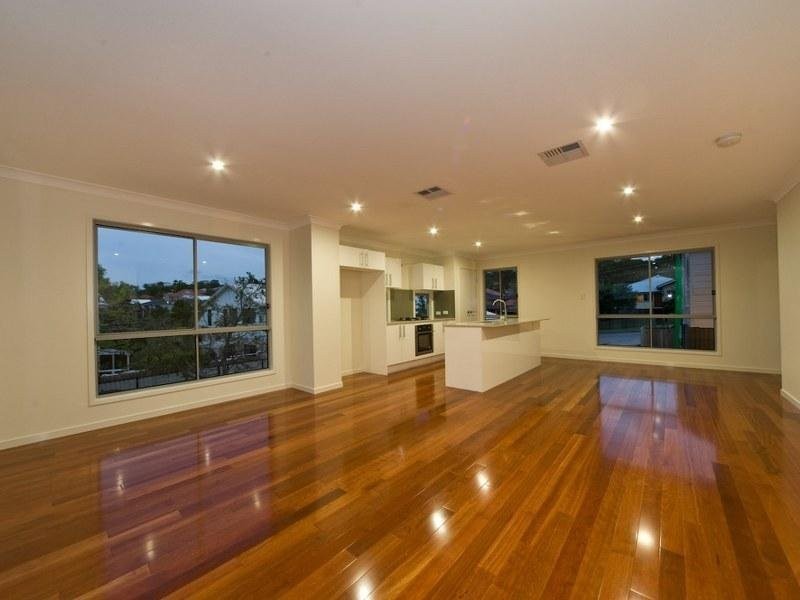 2/28 Trackson Street, Alderley QLD 4051