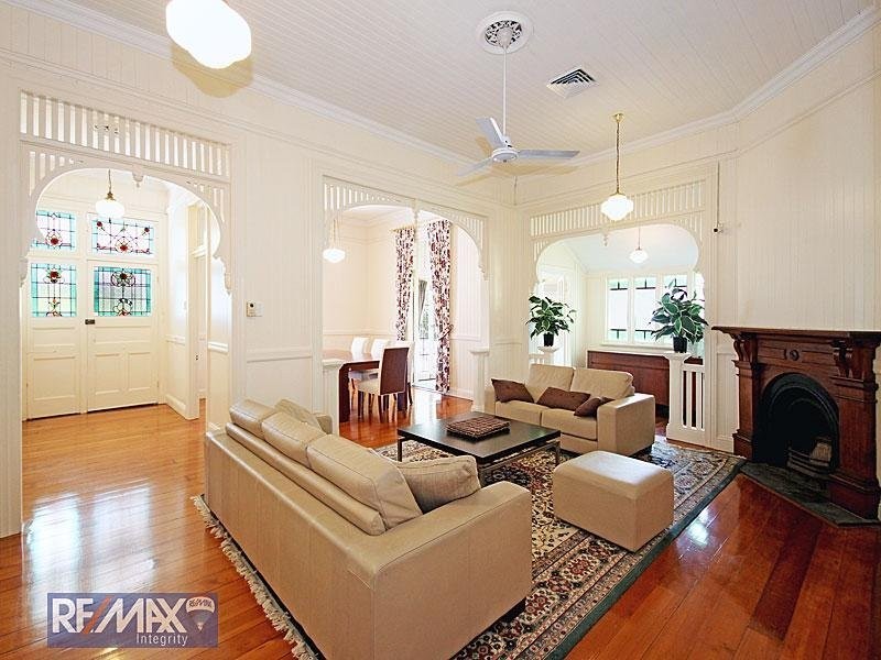 17 Winifred Street, Clayfield QLD 4011