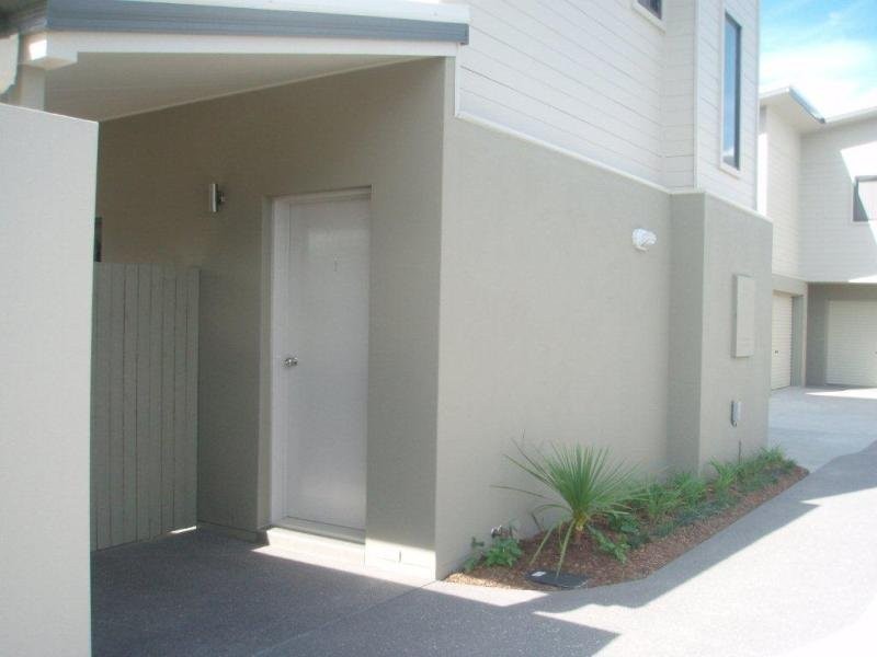 1/25 Church Road, Zillmere QLD 4034