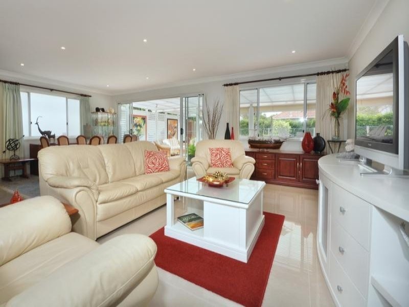 14B Doncaster Street, Hendra QLD 4011