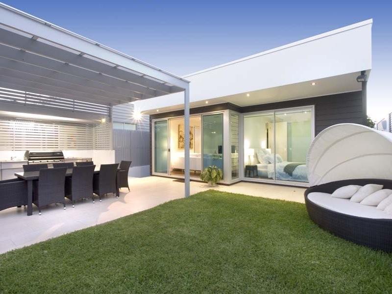 39 Derby Street, Highgate Hill QLD 4101