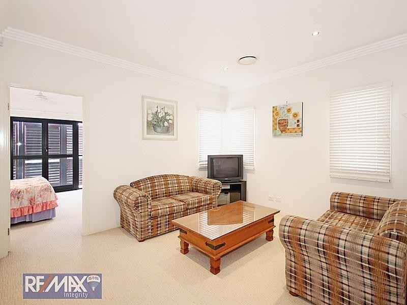 Clayfield QLD 4011