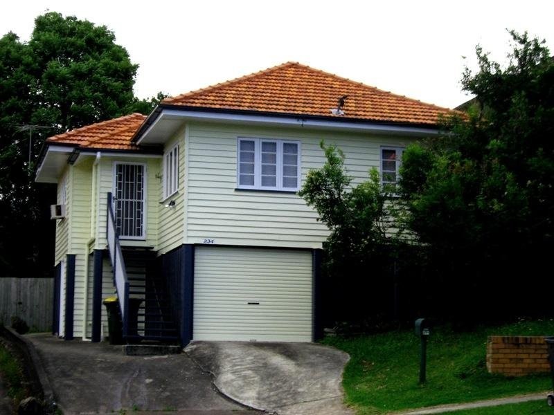 234 Shaw Road, Wavell Heights QLD 4012