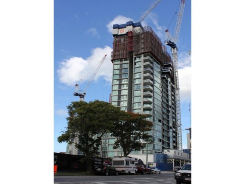 11209/8 Harbour Road, Hamilton QLD 4007