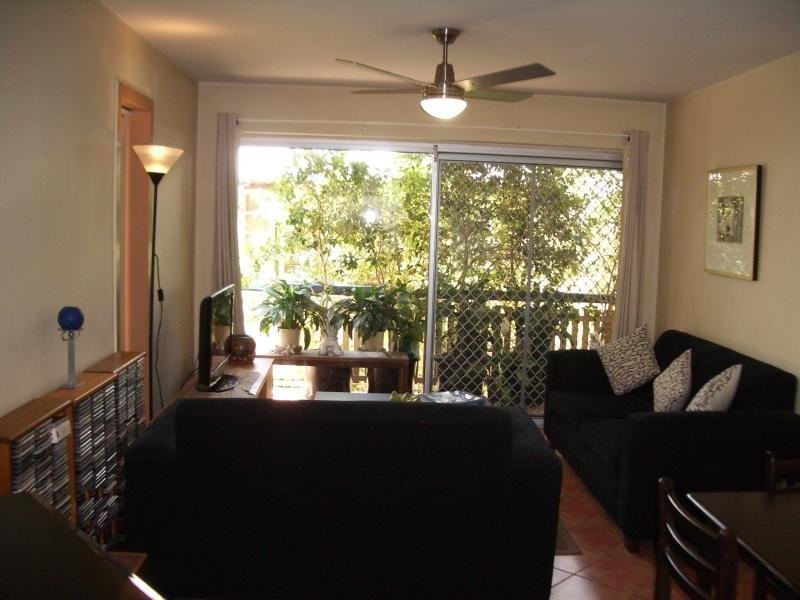 2/32 Miles Street, Clayfield QLD 4011