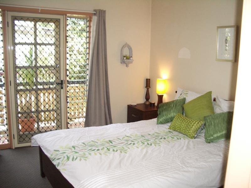 2/32 Miles Street, Clayfield QLD 4011