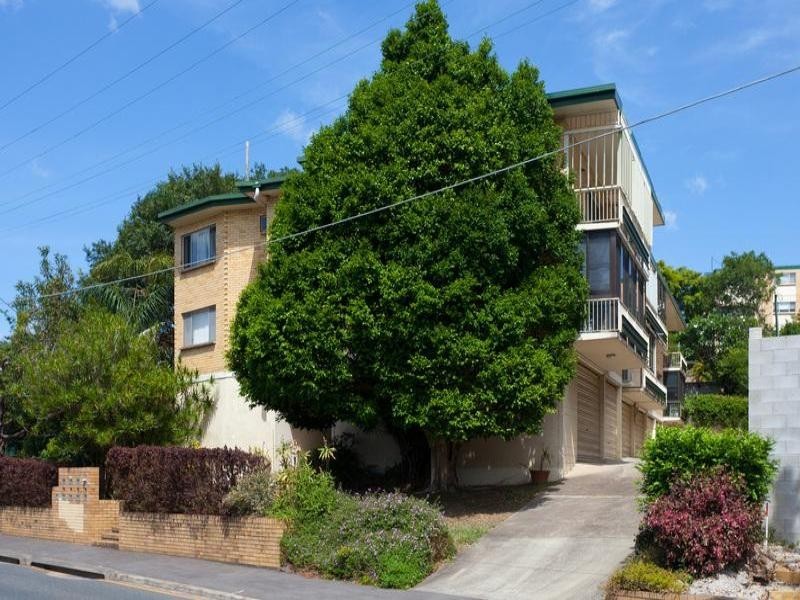 2/11 Riverton Street, Clayfield QLD 4011