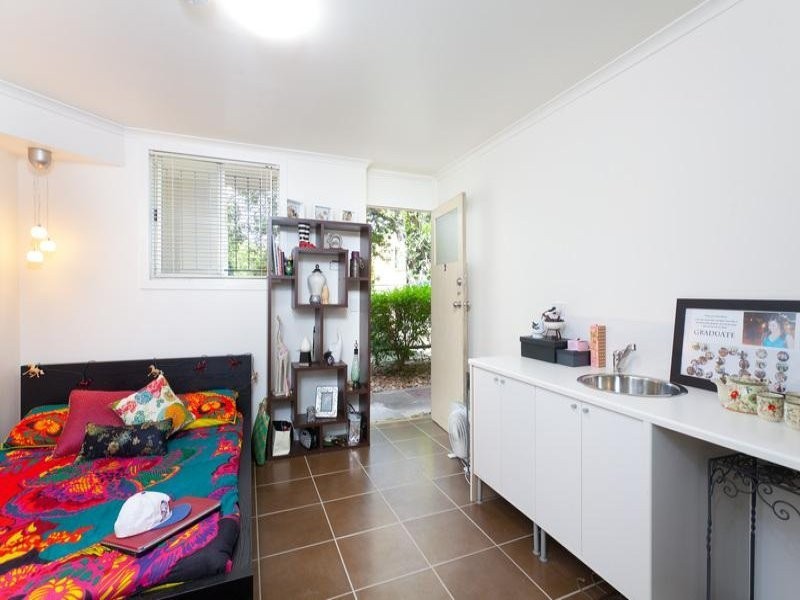 2/11 Riverton Street, Clayfield QLD 4011