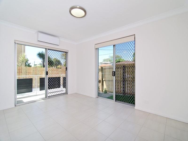 8 Alma Road, Clayfield QLD 4011