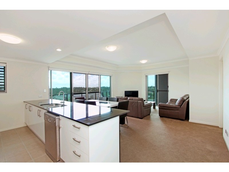 601/1 Kingsmill Street, Chermside QLD 4032