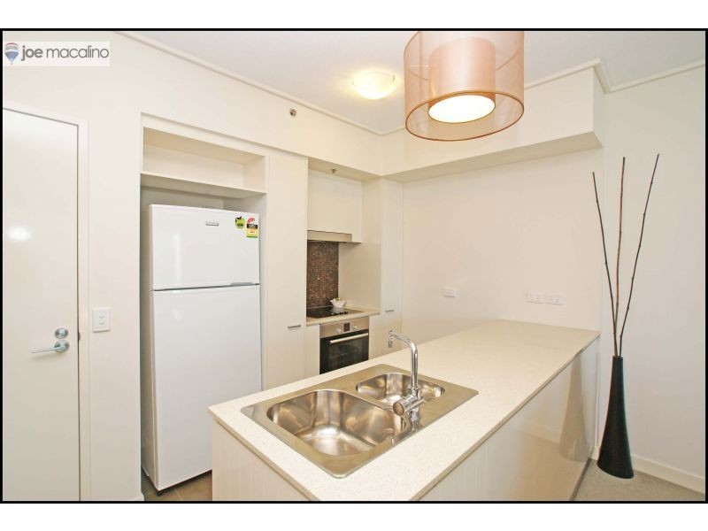 Level 16/18 Tank Street, Brisbane QLD 4000