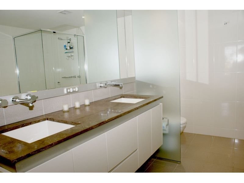 1632/22 Refinery Parade, New Farm QLD 4005