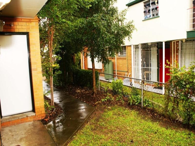 2/229 Moray Street, New Farm QLD 4005