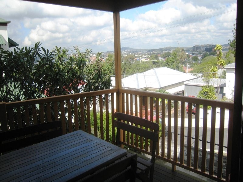 Woolloongabba QLD 4102