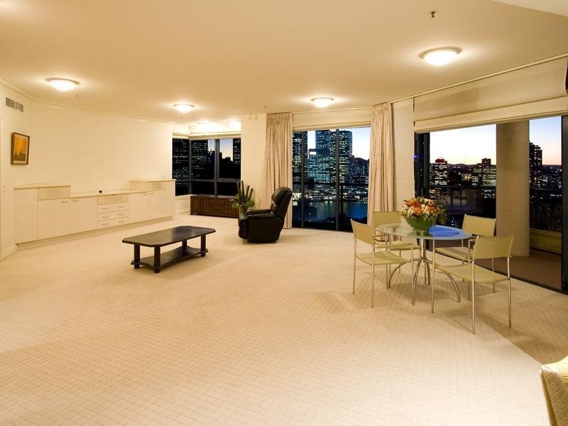 105/2 Goodwin Street, Kangaroo Point QLD 4169