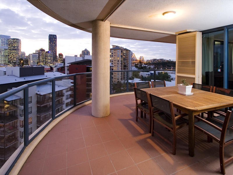 49/8 Goodwin Street, Kangaroo Point QLD 4169