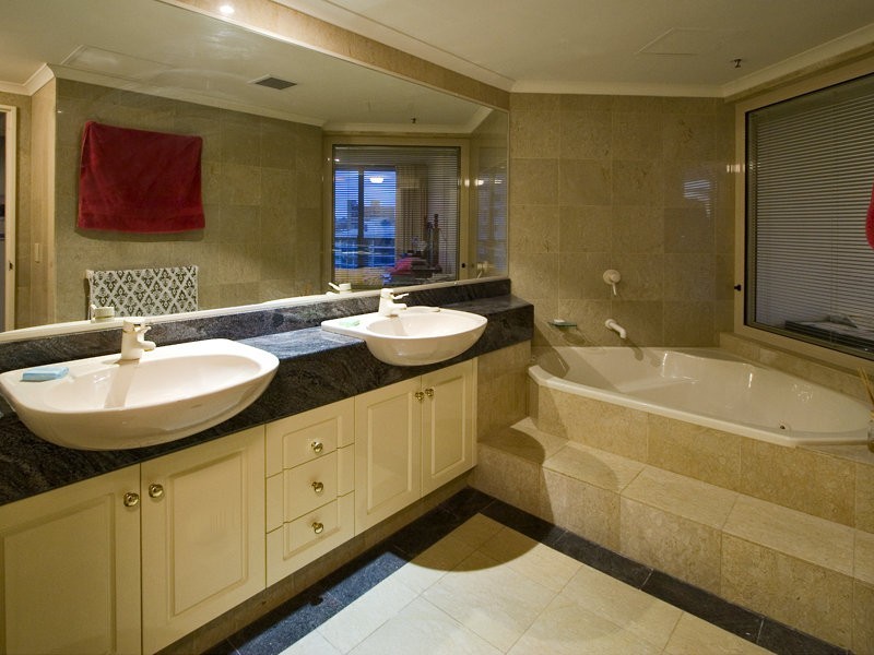 49/8 Goodwin Street, Kangaroo Point QLD 4169