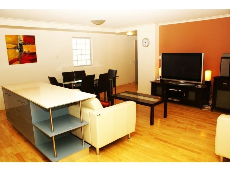 2 Berwick Street, Fortitude Valley QLD 4006