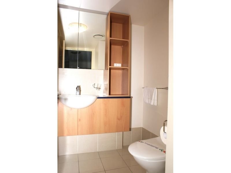 2 Berwick Street, Fortitude Valley QLD 4006