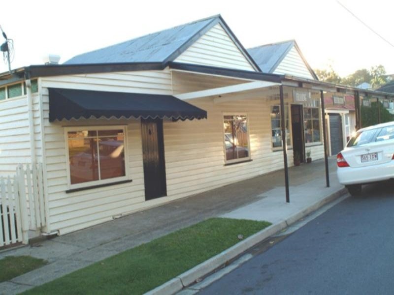 Holland Park QLD 4121