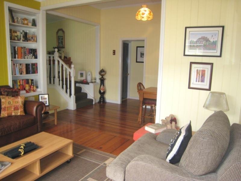 Holland Park QLD 4121