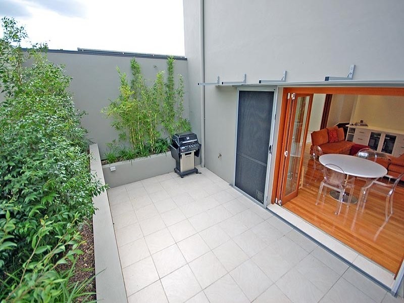 7/15 Halford Street, Newstead QLD 4006