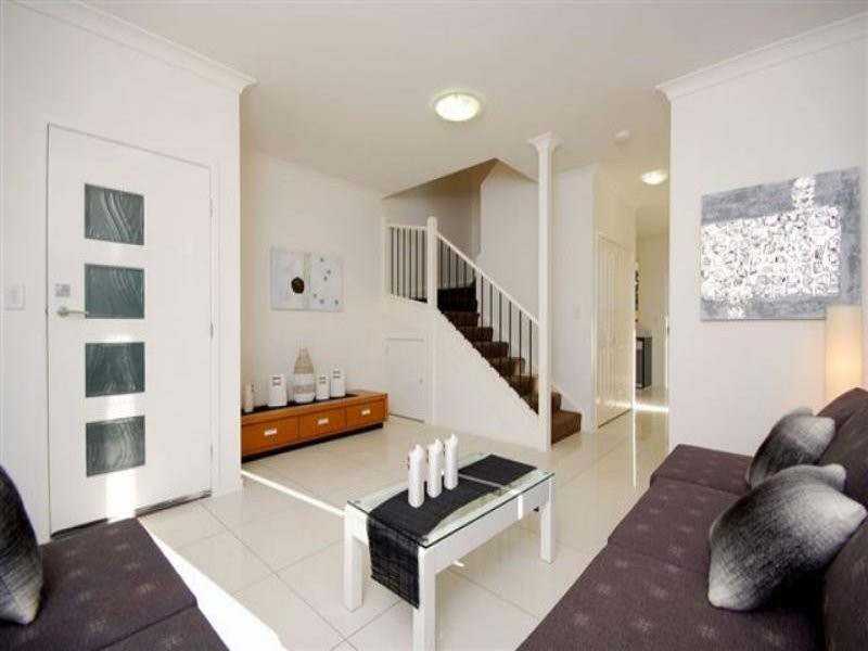 East Brisbane QLD 4169