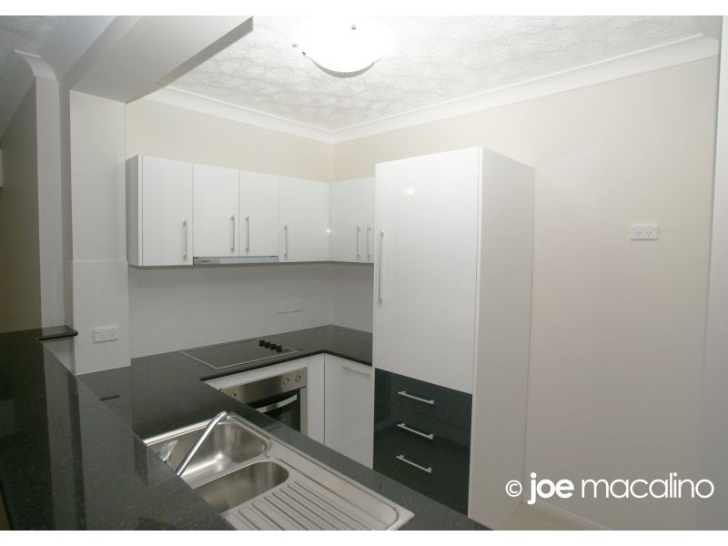 14 Le Grand Street, Macgregor QLD 4109
