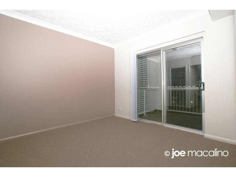 14 Le Grand Street, Macgregor QLD 4109
