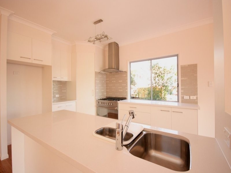 Seven Hills QLD 4170