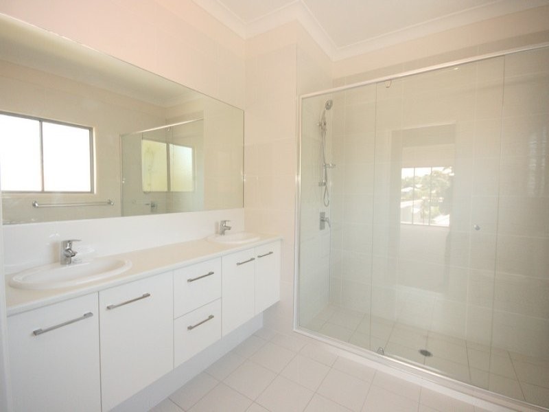 Seven Hills QLD 4170