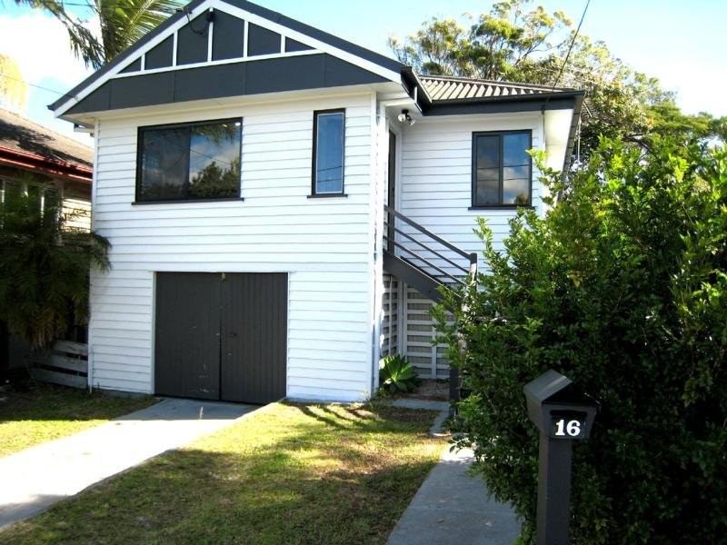 16 Old Northern Road, Everton Park QLD 4053