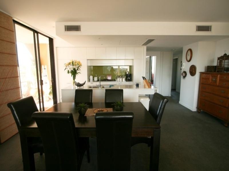 259/10 Pidgeon Close, West End QLD 4101