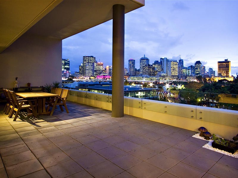 2407/182 Grey Street, South Bank QLD 4101