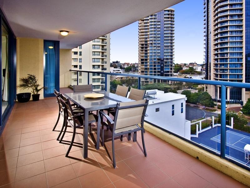43/45 Deakin Street, Kangaroo Point QLD 4169